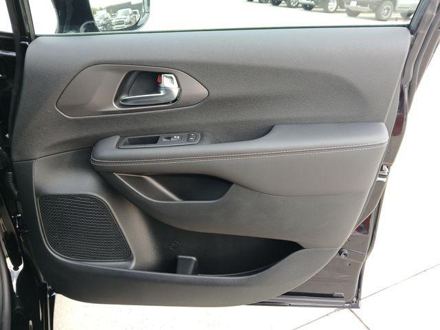 new 2026 Chrysler Pacifica car, priced at $44,026