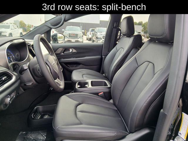 new 2026 Chrysler Pacifica car, priced at $44,026