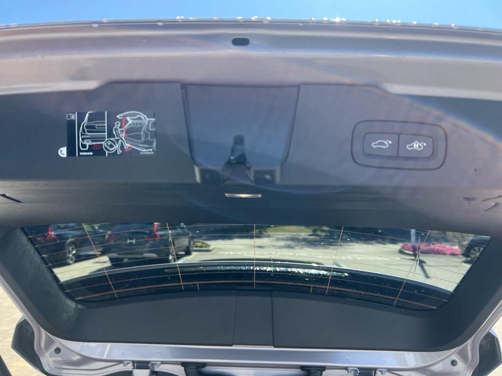 new 2026 Volvo V60 Cross Country car