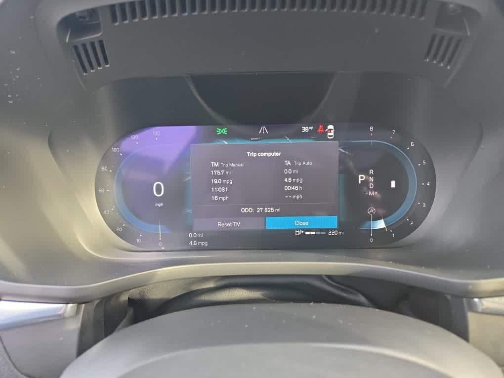 used 2023 Volvo XC60 car, priced at $32,900