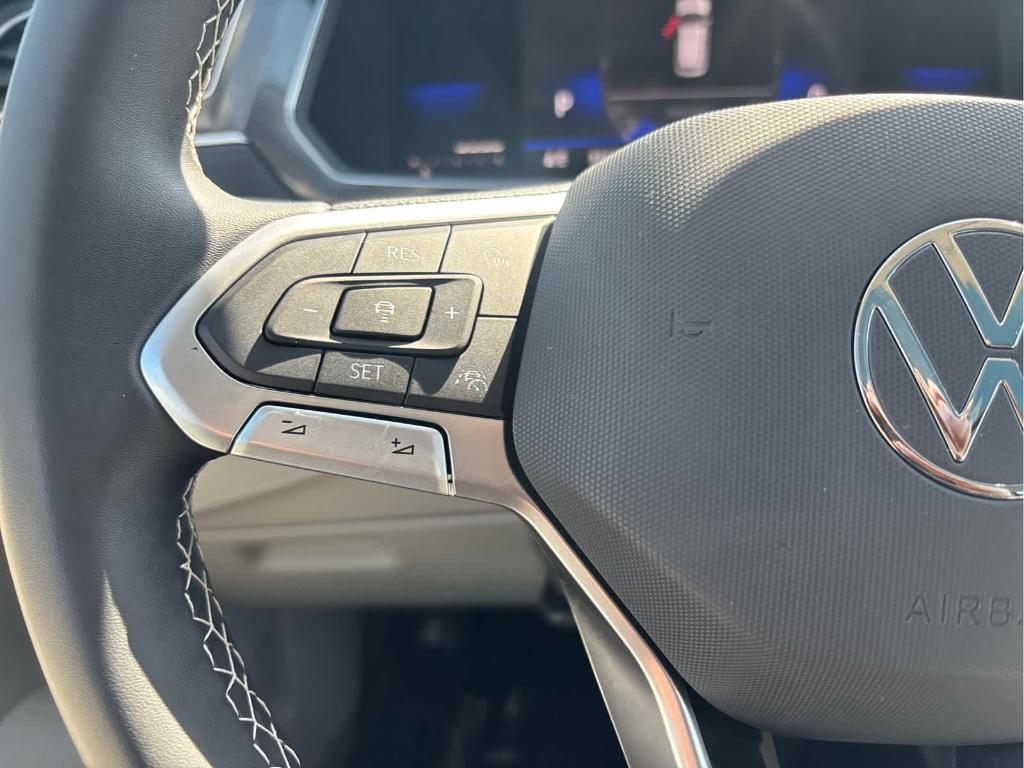 used 2022 Volkswagen Tiguan car, priced at $22,094
