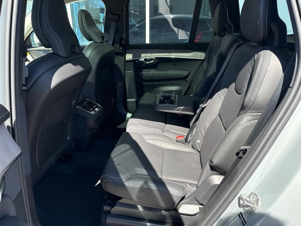 new 2026 Volvo XC90 car, priced at $75,864