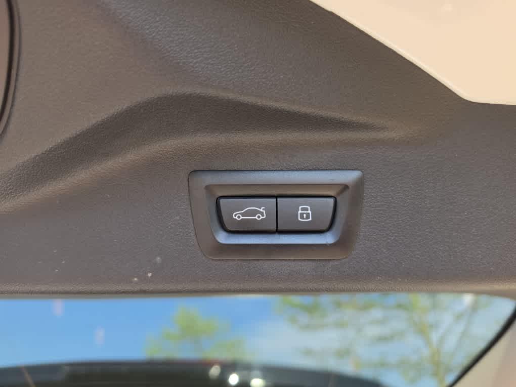 used 2023 BMW X7 car, priced at $52,494