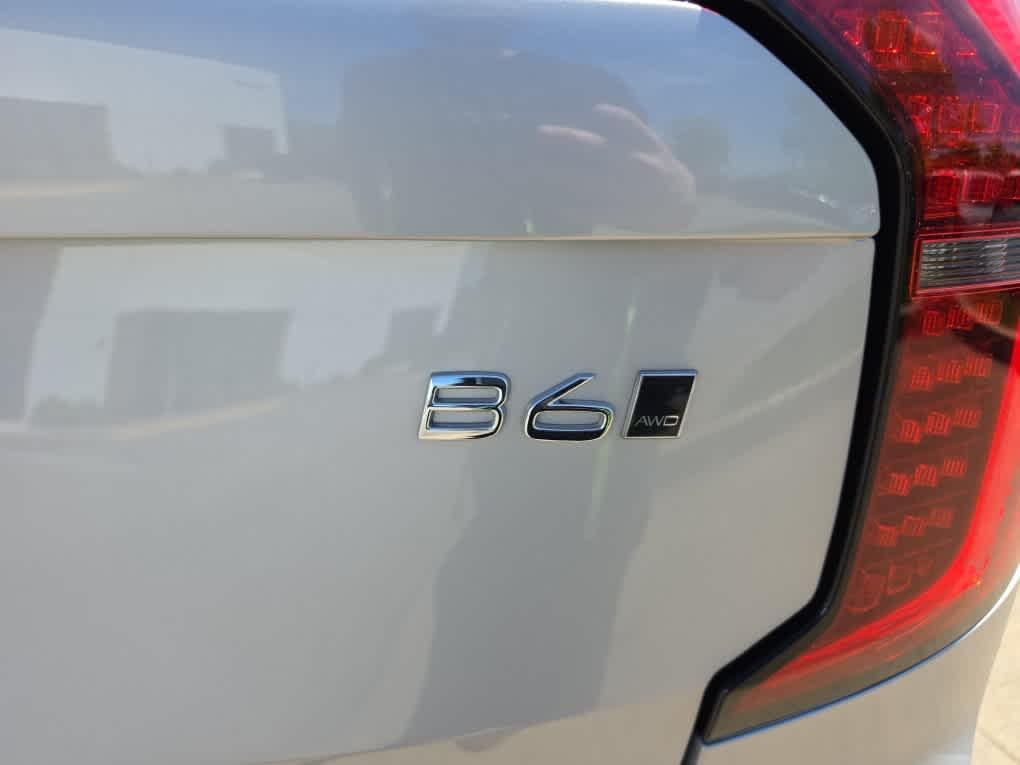 used 2025 Volvo XC90 car, priced at $52,094