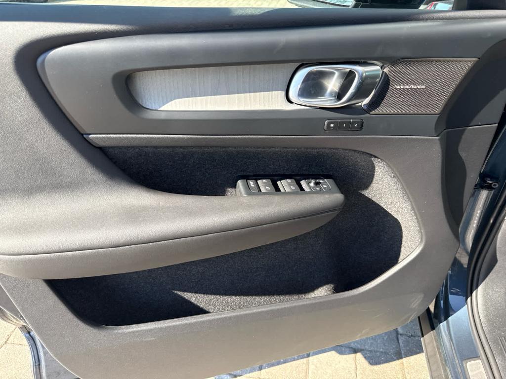 new 2026 Volvo XC40 car, priced at $54,310