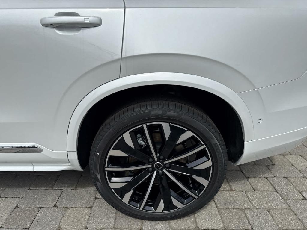 new 2026 Volvo XC90 car, priced at $75,155