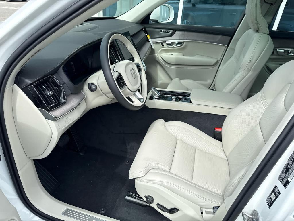 new 2026 Volvo XC90 car, priced at $75,155
