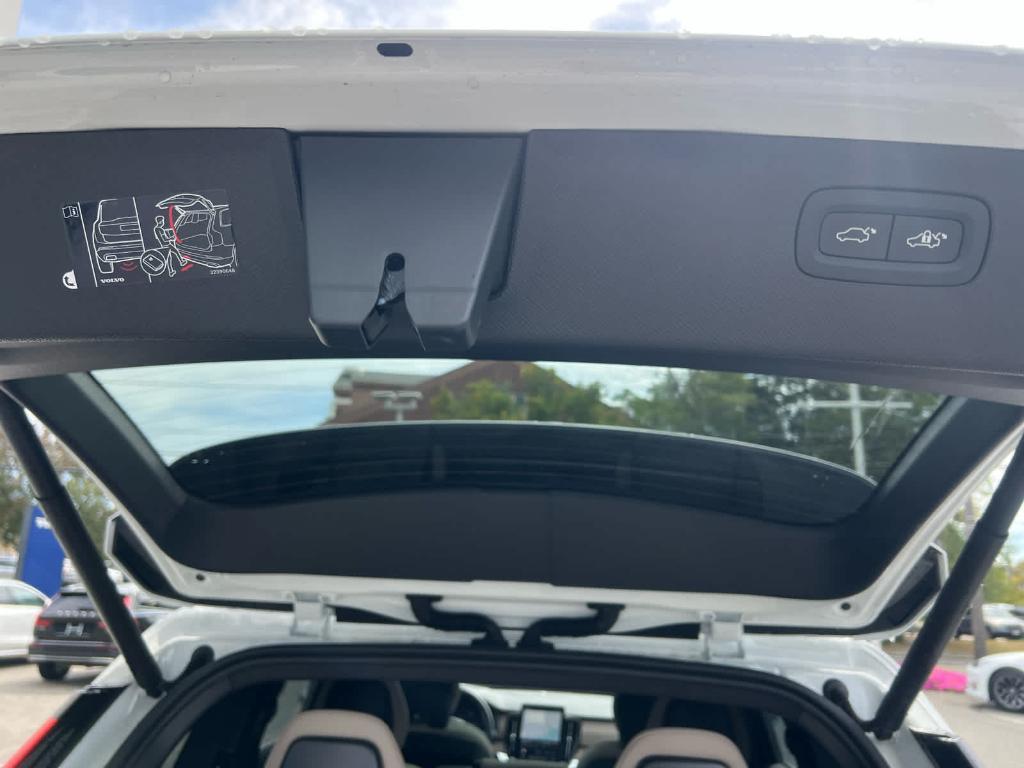 new 2026 Volvo XC90 car, priced at $72,419