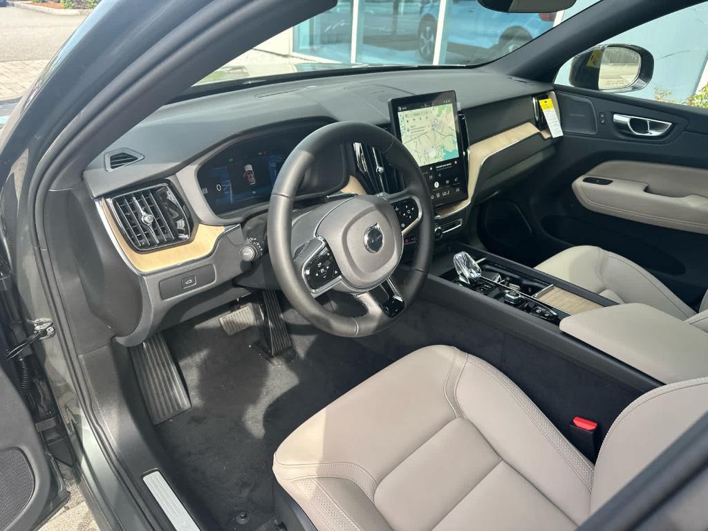 new 2026 Volvo XC60 car, priced at $59,884