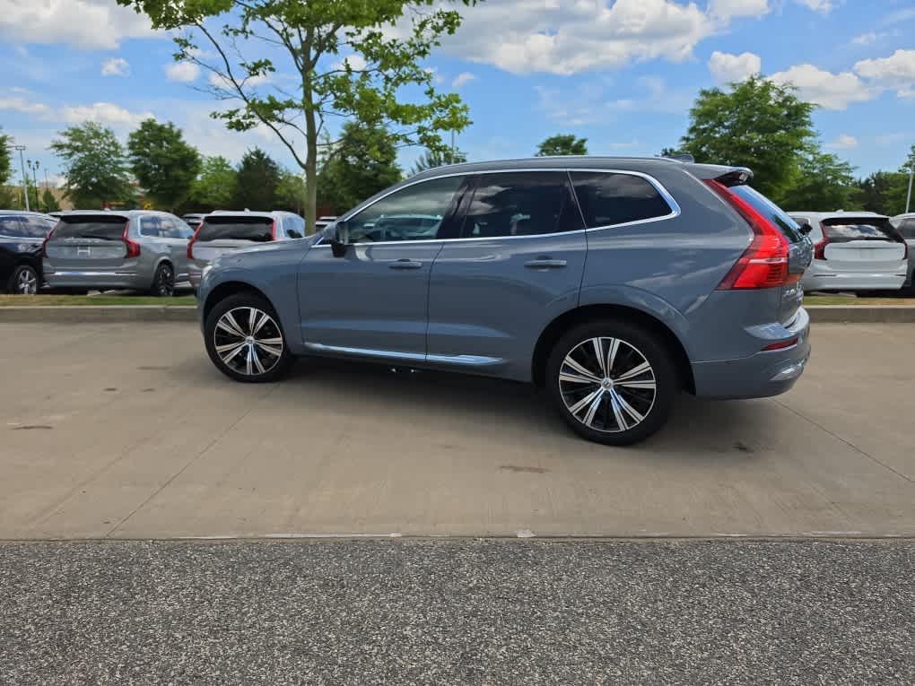 used 2023 Volvo XC60 car, priced at $36,094
