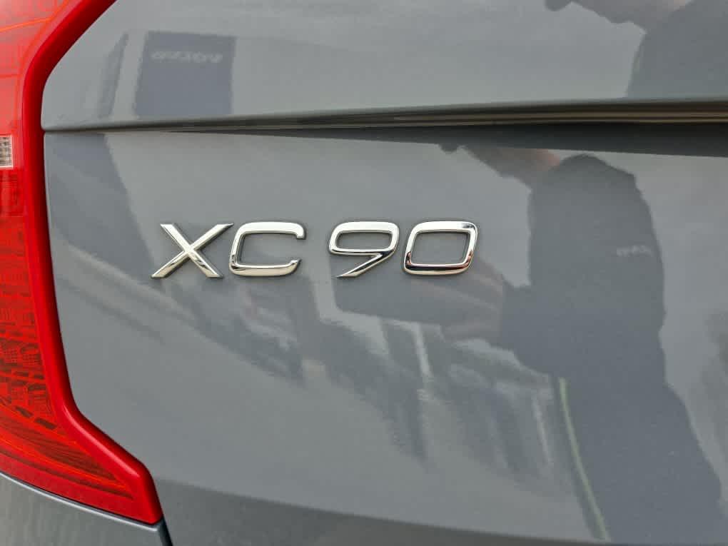 used 2023 Volvo XC90 car, priced at $41,800