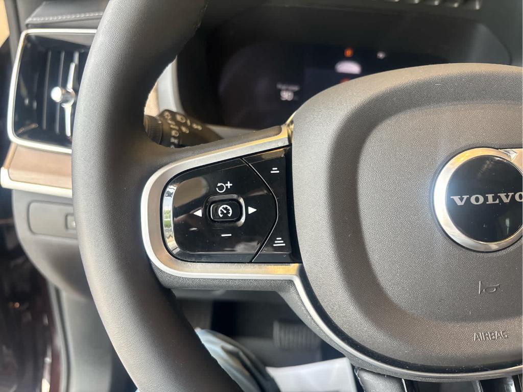 used 2026 Volvo XC90 car, priced at $68,994
