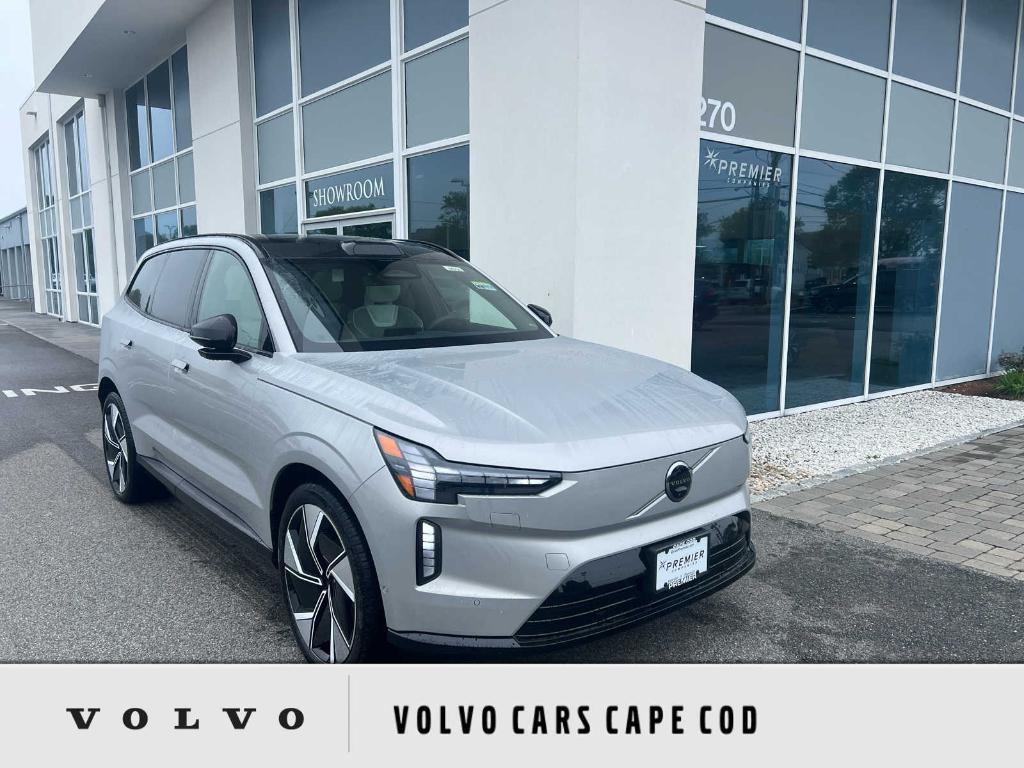 new 2025 Volvo EX90 car, priced at $86,685