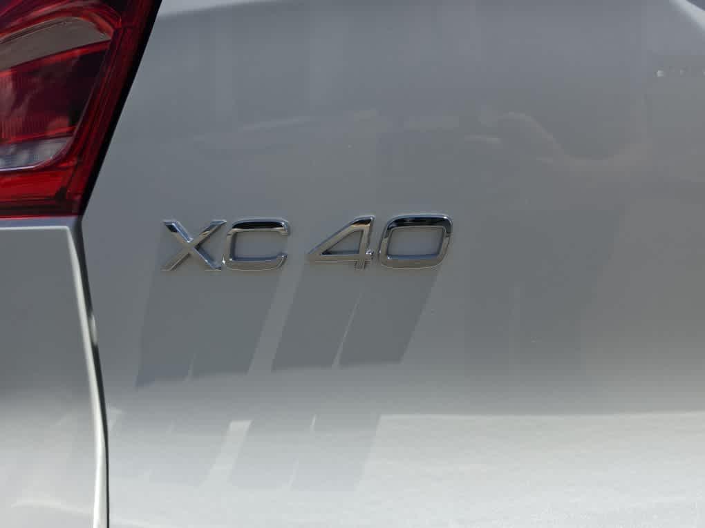 used 2023 Volvo XC40 car, priced at $28,094