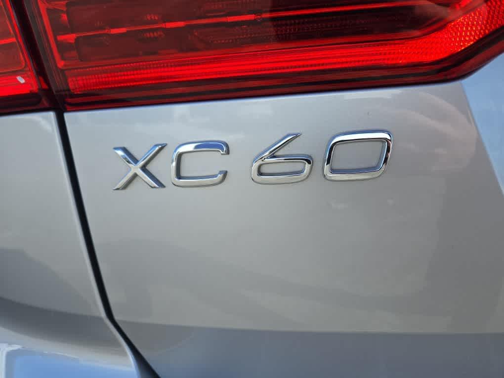 used 2021 Volvo XC60 car, priced at $26,800