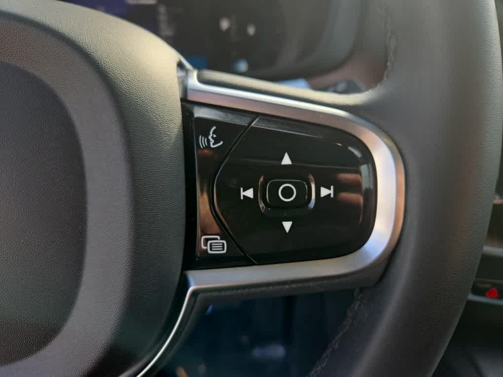 used 2023 Volvo XC60 car, priced at $30,500