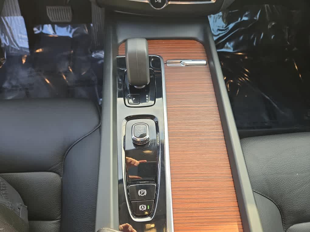 used 2023 Volvo XC60 car, priced at $30,500