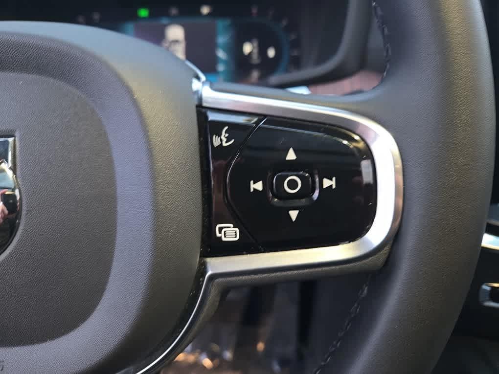 used 2023 Volvo S60 car, priced at $29,200