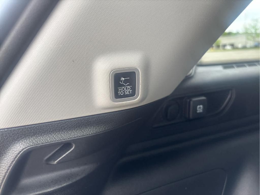 used 2023 Jeep Grand Cherokee 4xe car, priced at $28,094