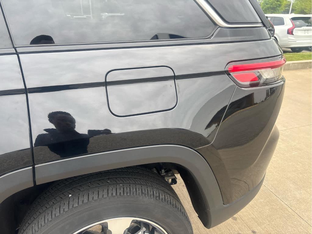 used 2023 Jeep Grand Cherokee 4xe car, priced at $28,094