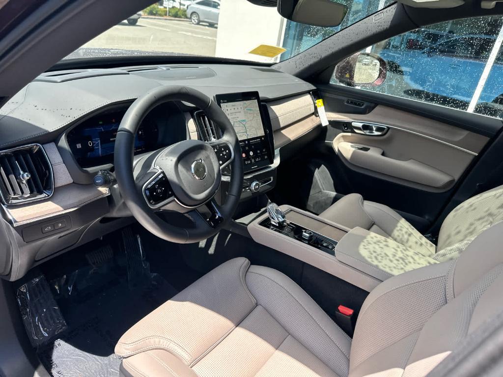 new 2026 Volvo XC90 Plug-In Hybrid car, priced at $86,724