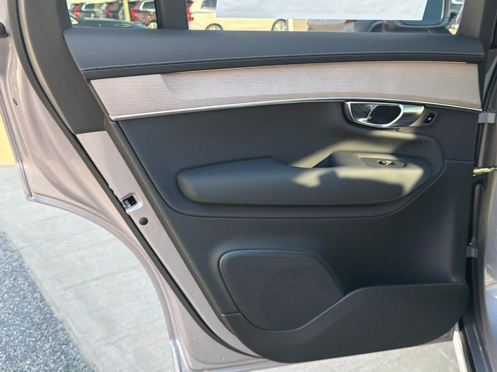 new 2026 Volvo XC90 car, priced at $71,199