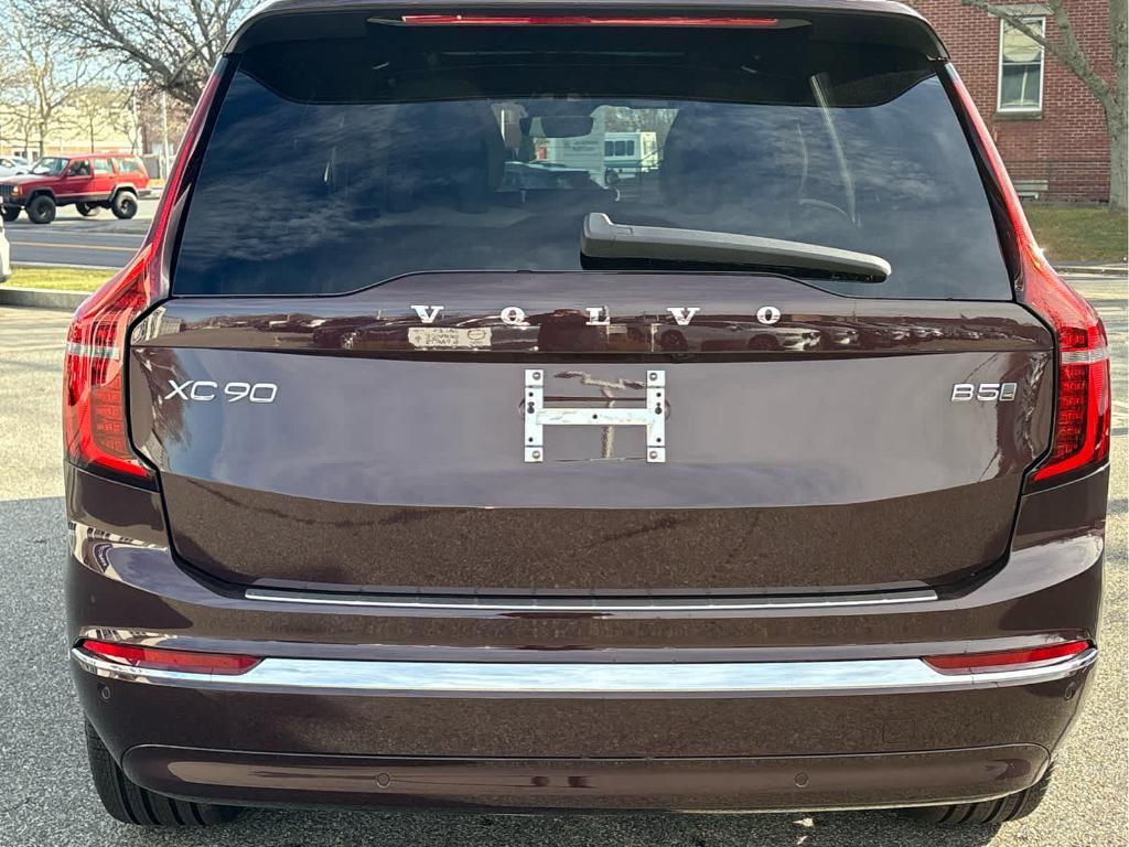 new 2026 Volvo XC90 car, priced at $69,044