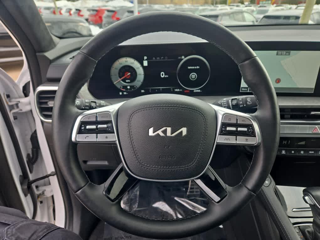 used 2024 Kia Telluride car, priced at $41,900