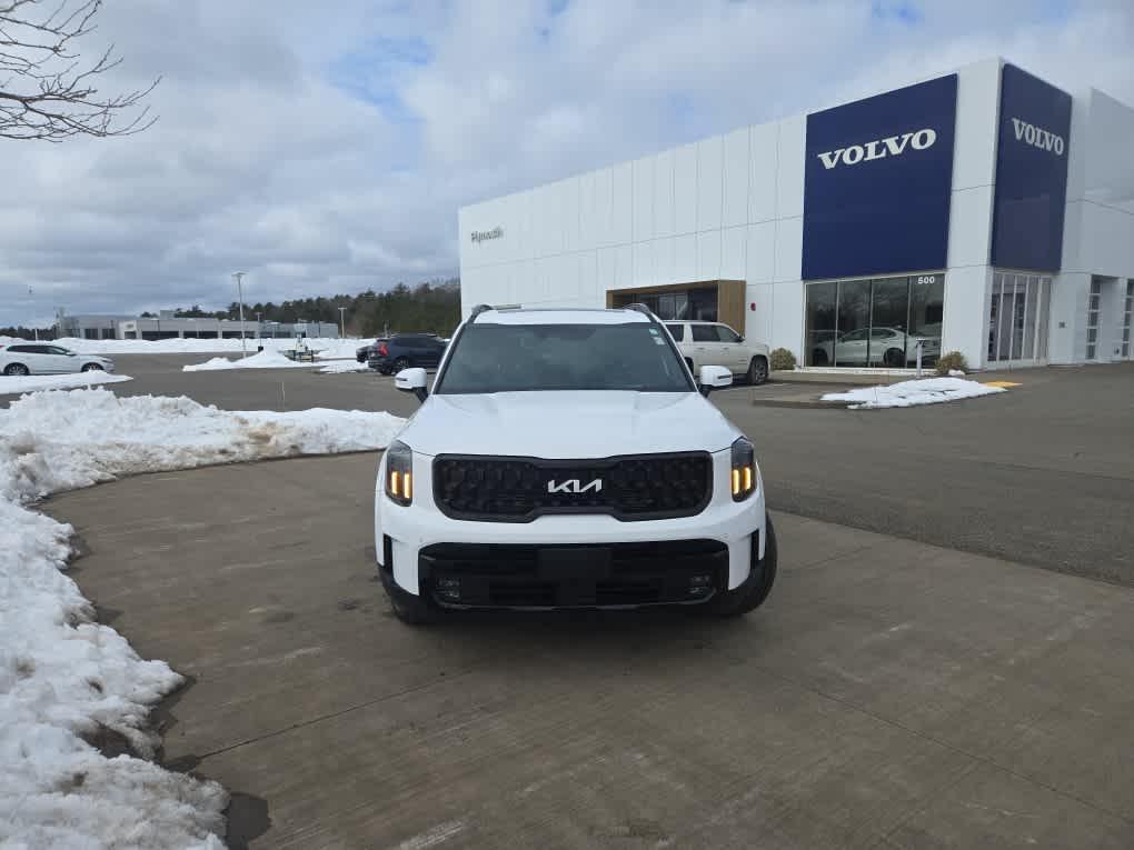 used 2024 Kia Telluride car, priced at $41,900