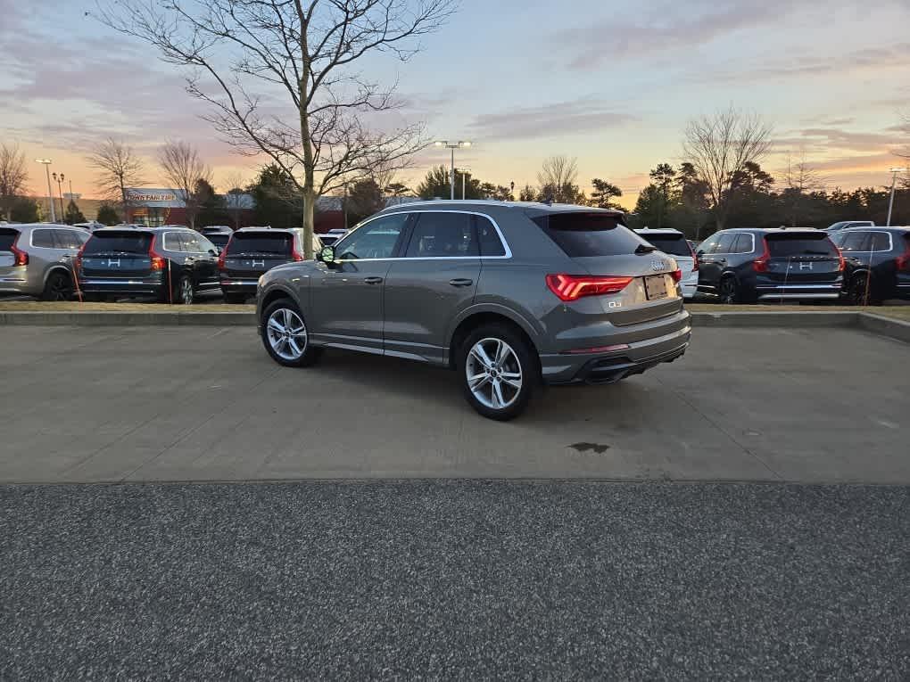 used 2022 Audi Q3 car, priced at $23,300