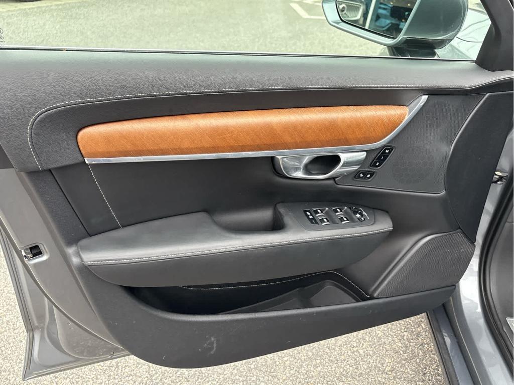used 2018 Volvo S90 Recharge Plug-In Hybrid car, priced at $17,900