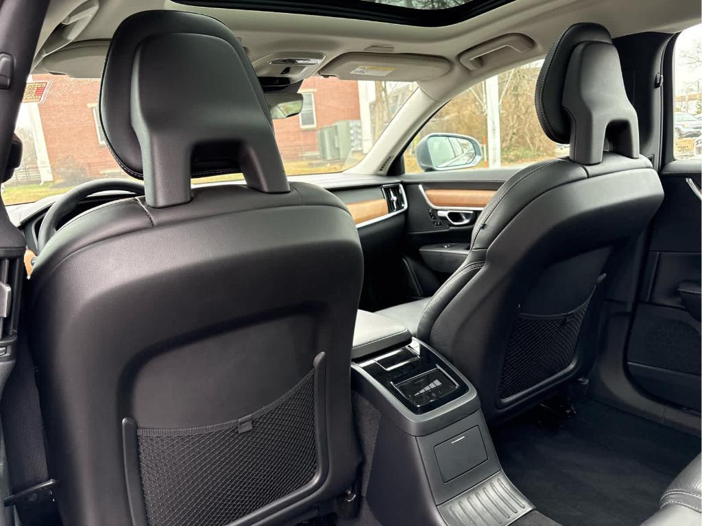 used 2018 Volvo S90 Recharge Plug-In Hybrid car, priced at $17,900