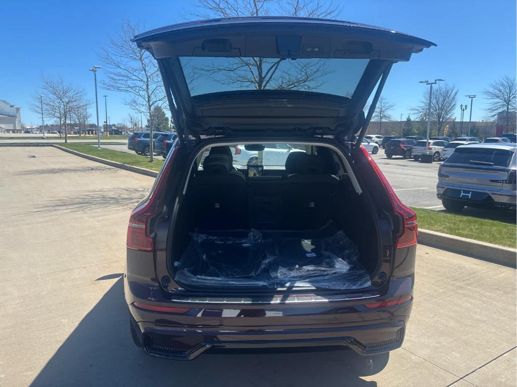 new 2026 Volvo XC60 car, priced at $59,084