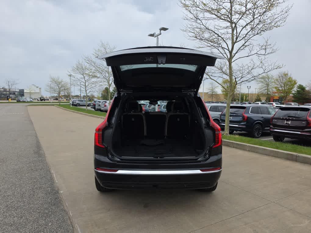 used 2025 Volvo XC90 car