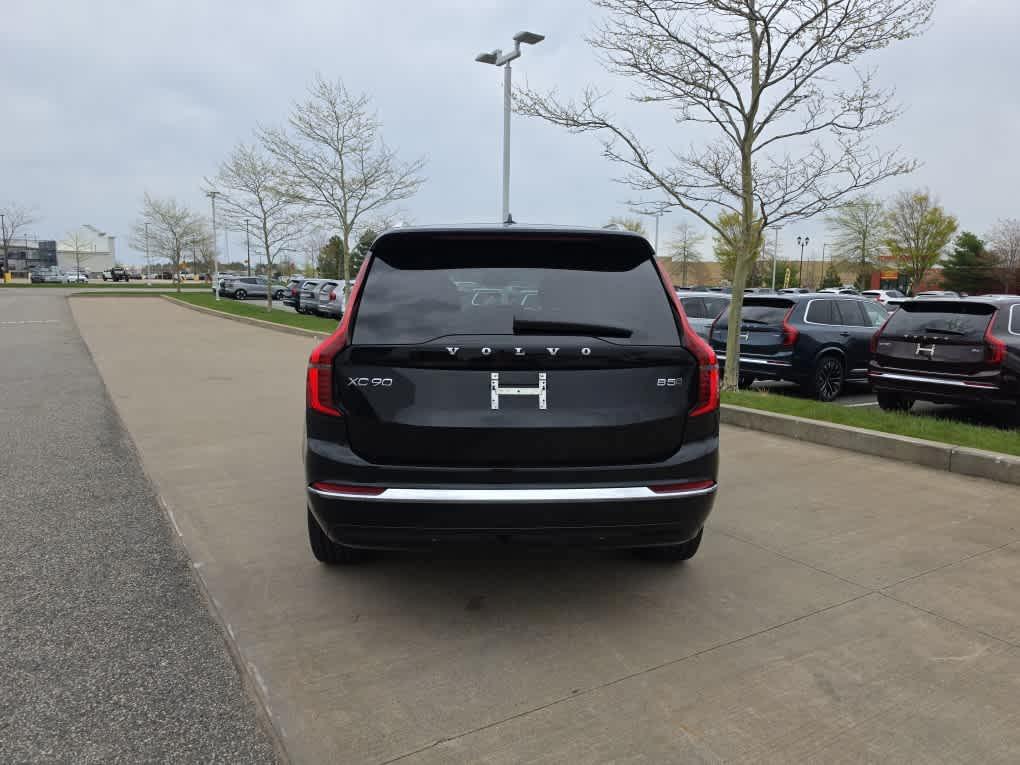 used 2025 Volvo XC90 car