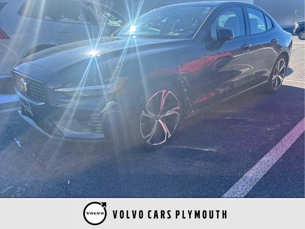 used 2023 Volvo S60 Recharge Plug-In Hybrid car, priced at $31,900