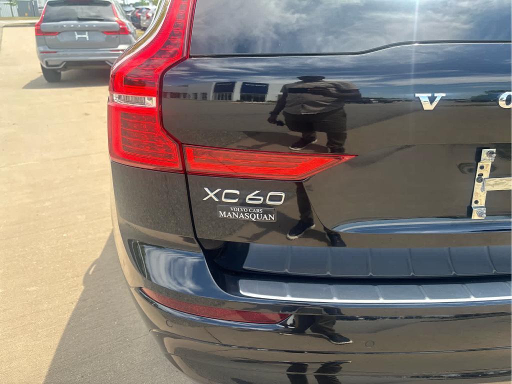 used 2023 Volvo XC60 car, priced at $31,794