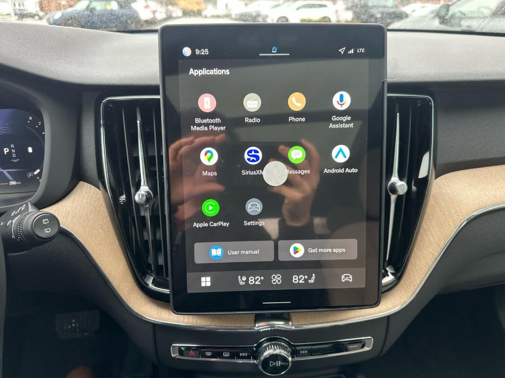 new 2026 Volvo XC60 car, priced at $58,954