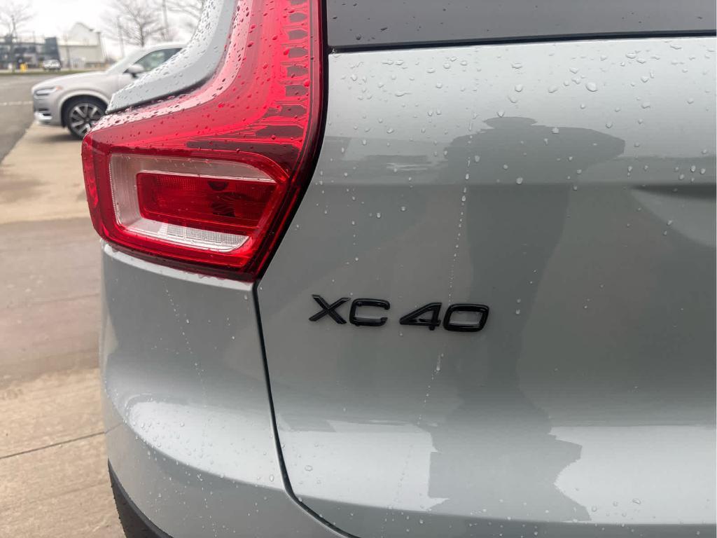 new 2026 Volvo XC40 car, priced at $54,960