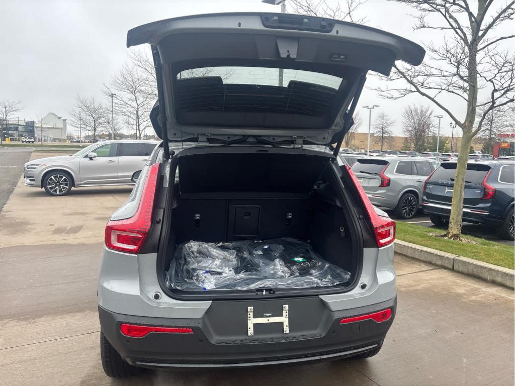 new 2026 Volvo XC40 car, priced at $54,960