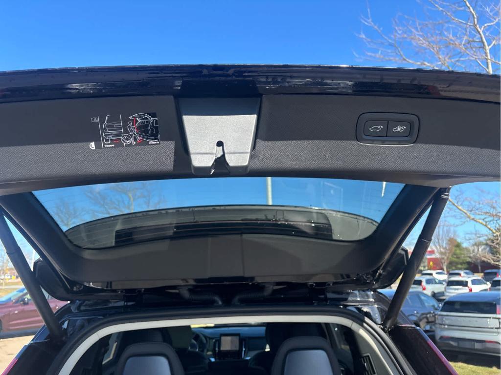 new 2026 Volvo XC90 car, priced at $72,419