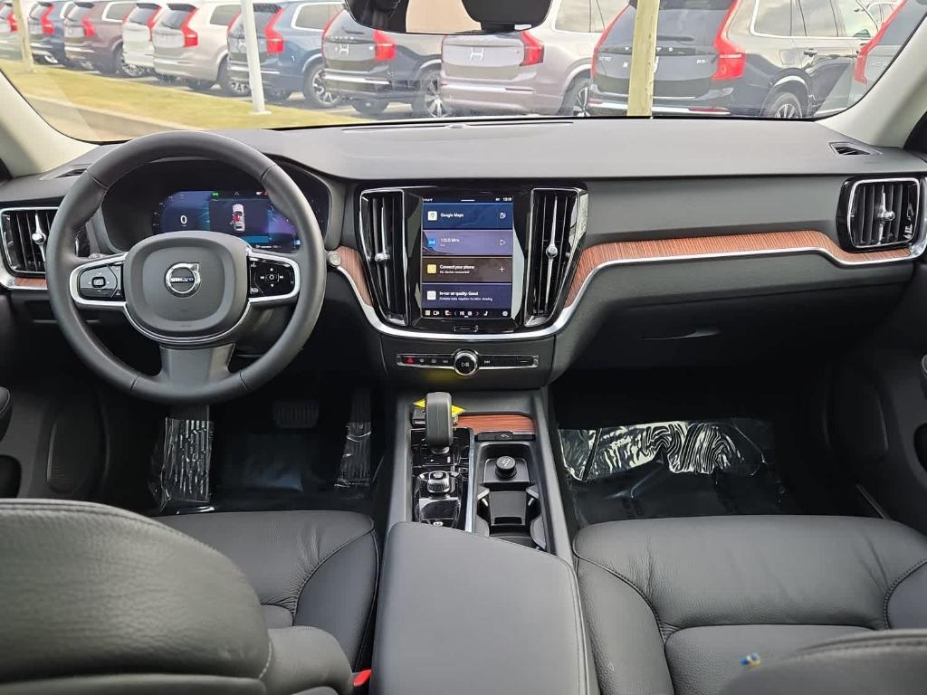 used 2025 Volvo V60 Cross Country car, priced at $39,500