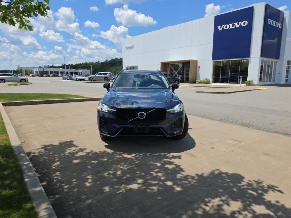 used 2024 Volvo XC60 car, priced at $34,094