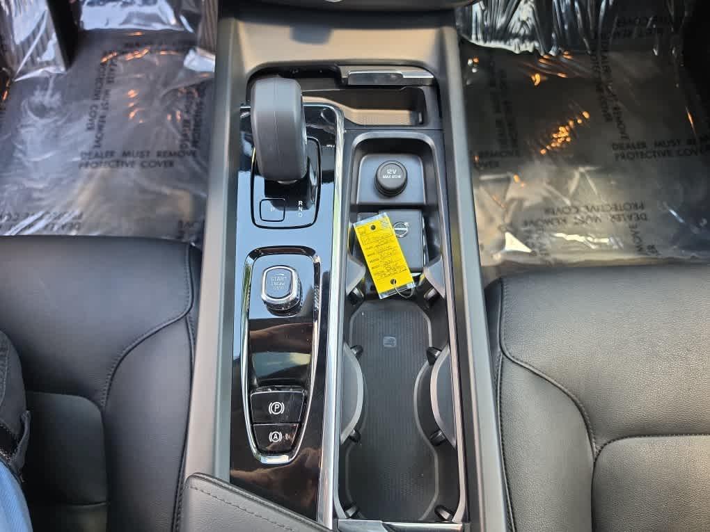 used 2024 Volvo XC60 car, priced at $34,094