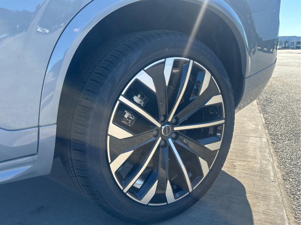 new 2026 Volvo XC90 car, priced at $72,419