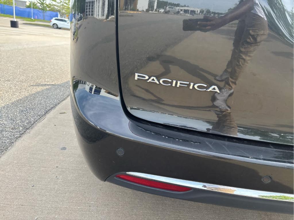 used 2023 Chrysler Pacifica Hybrid car, priced at $23,494