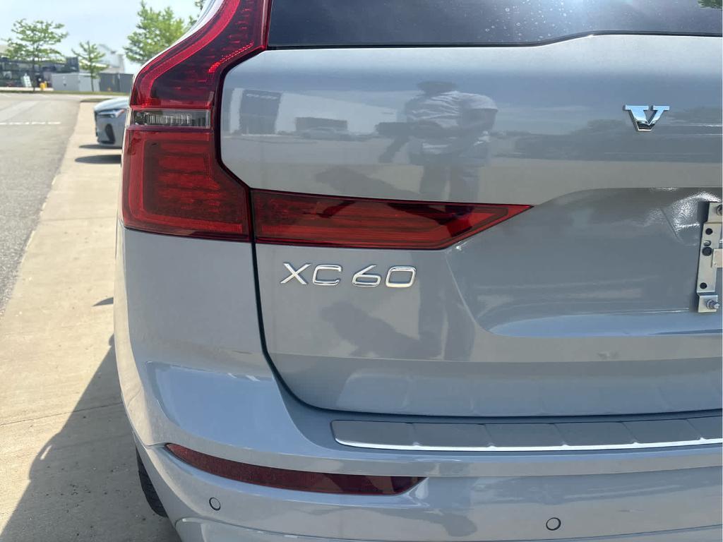 new 2026 Volvo XC60 Plug-In Hybrid car, priced at $76,784