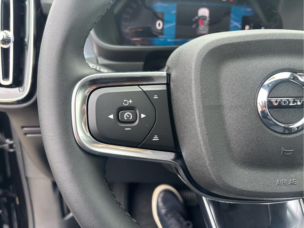 new 2026 Volvo XC40 car, priced at $55,554