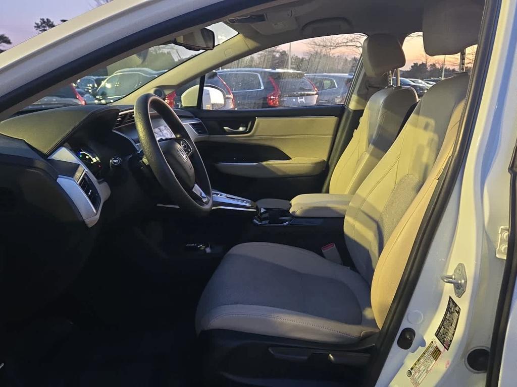 used 2018 Honda Clarity Plug-In Hybrid car, priced at $14,500