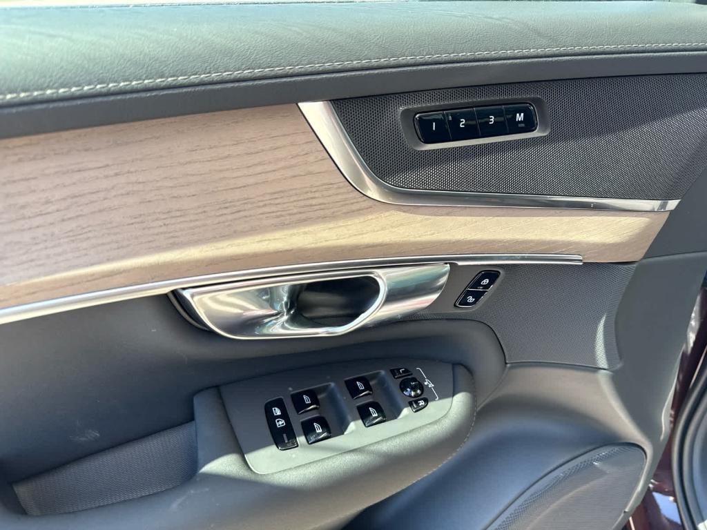 new 2026 Volvo XC90 car, priced at $63,780